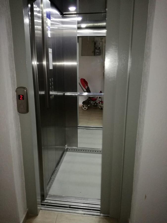 White Luxury Apartment Sibiu Bagian luar foto